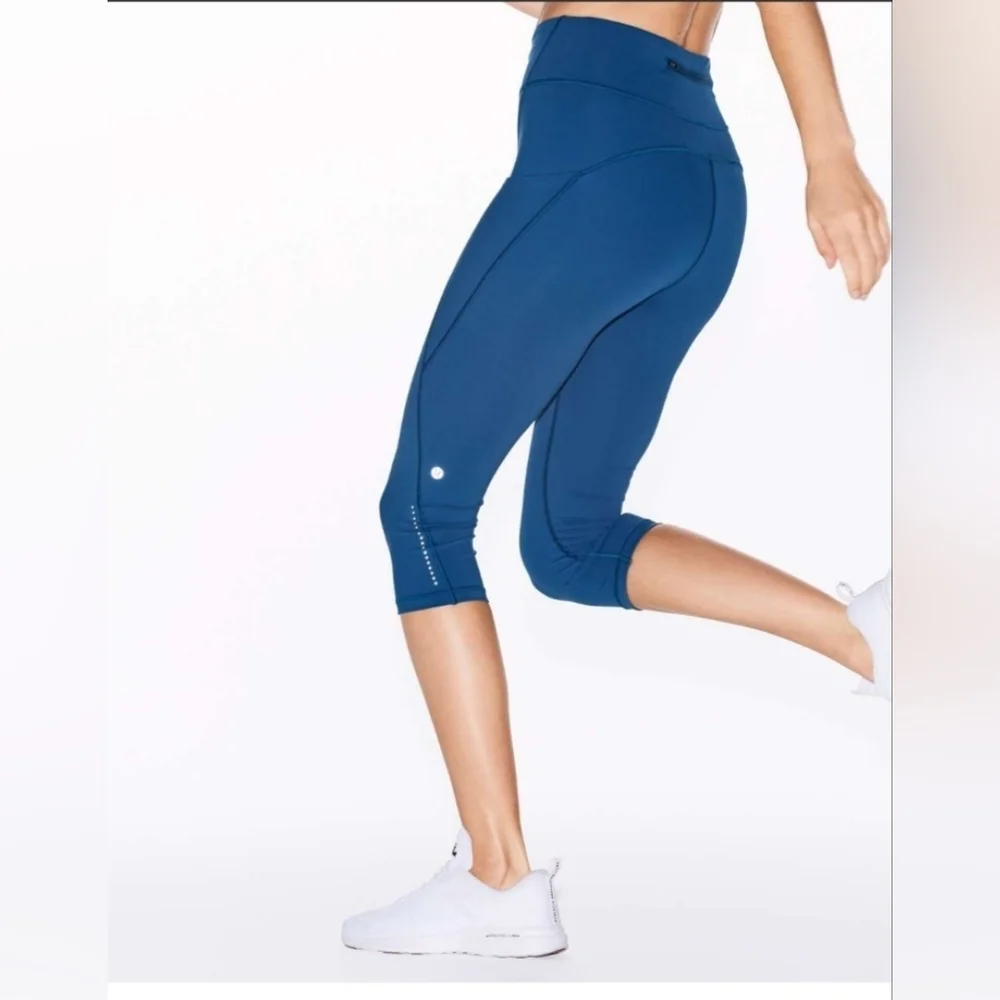 Lululemon Break Free Crop 17” (Nulux) In Night Tide Size 4